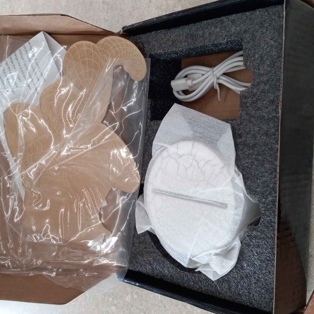 Creative 3D visualization lamp NIB